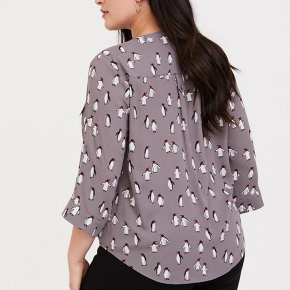 Torrid Harper Georgette 3/4 Sleeve  Penguin Print Blouse Plus Size 2X - Picture 2 of 9